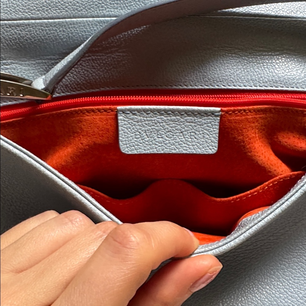 Bvlgari blue leather handbag - Picture 6 of 11